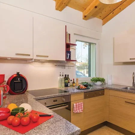 Vakantiehuis Luxurious In Režanci