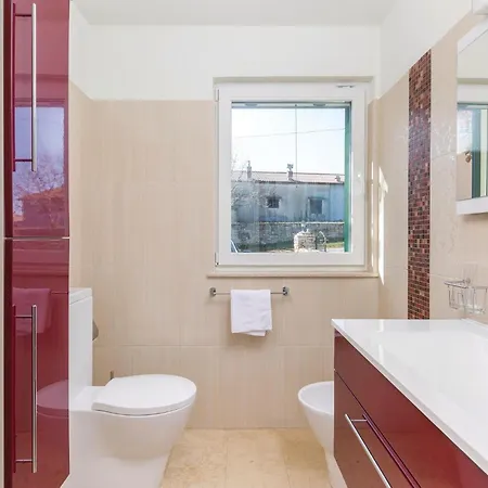 Luxurious In Vakantiehuis Režanci